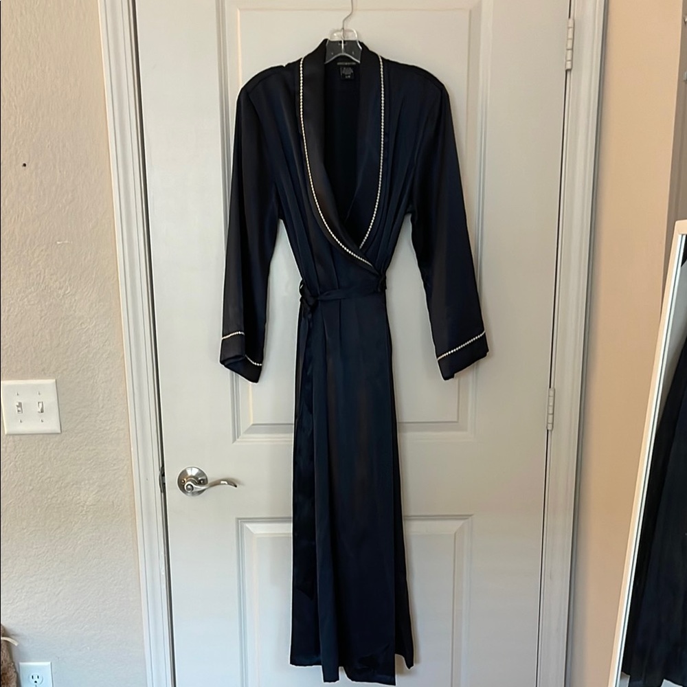 Jones New York Elegant Navy Women's Wrap Robe